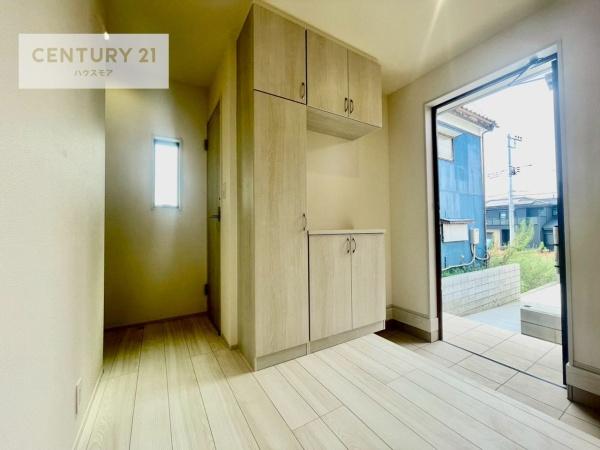 松戸市高塚新田　2号棟　新築戸建