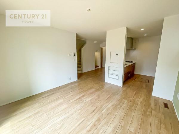 印西市高花5丁目　1号棟　新築戸建て