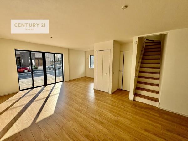 松戸市二十世紀が丘柿の木町　新築戸建