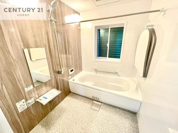 柏市南逆井4丁目　新築戸建