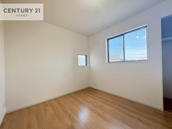 柏市東中新宿4丁目　3号棟　新築戸建