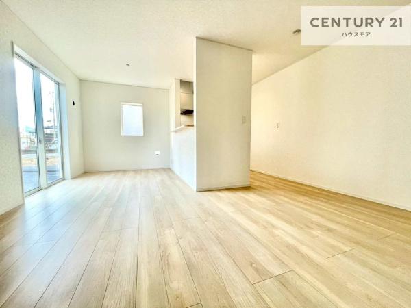 土浦市荒川沖西１丁目　3号棟　新築戸建