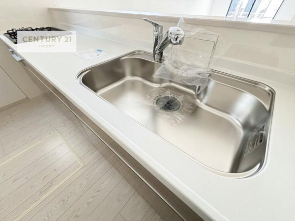 土浦市桜町4丁目　2号棟　新築戸建