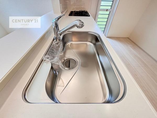 土浦市港町3丁目　新築戸建て