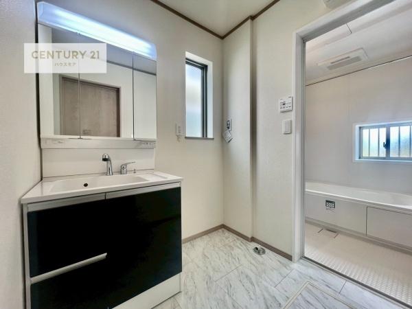 松戸市新松戸6丁目　D号棟　新築戸建