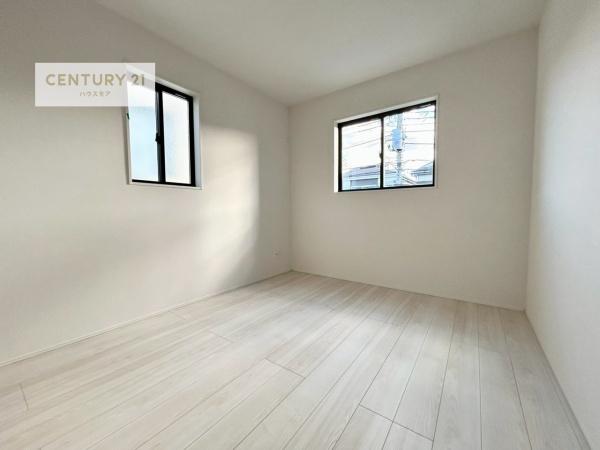 松戸市西馬橋5丁目　2号棟　新築戸建