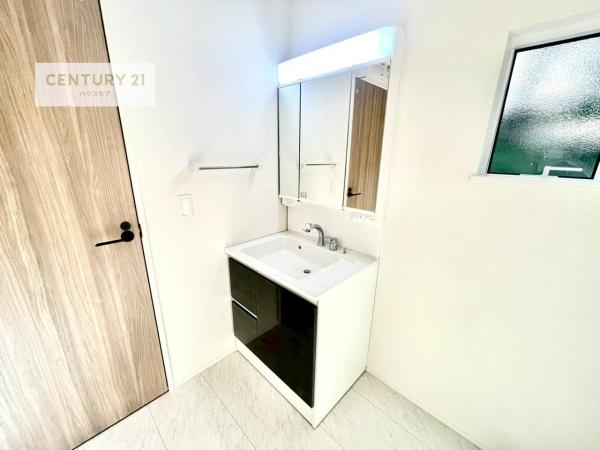 松戸市八ケ崎4丁目　新築戸建