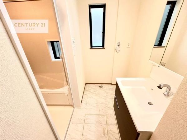 松戸市栄町7丁目　新築戸建