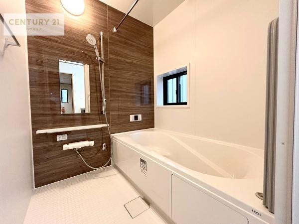 松戸市栄町8丁目　C号棟　新築戸建