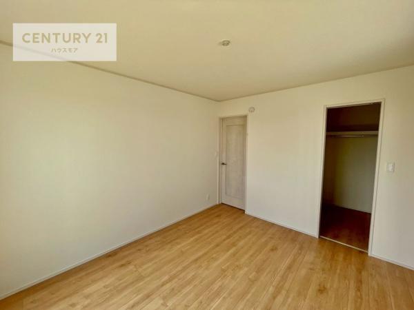 松戸市栄町8丁目　J号棟　新築戸建