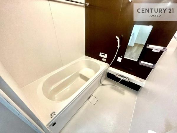 松戸市小金原7丁目　2号棟　新築戸建