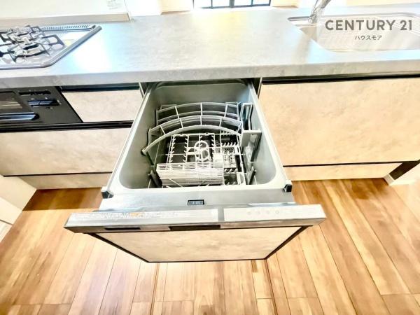 松戸市小金原7丁目　2号棟　新築戸建