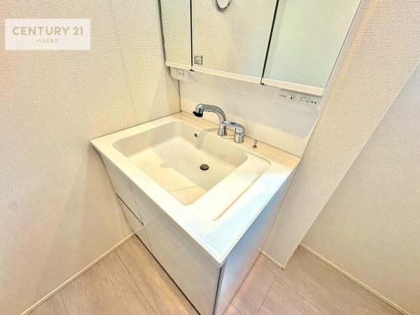 流山市流山4丁目　3号棟　新築戸建