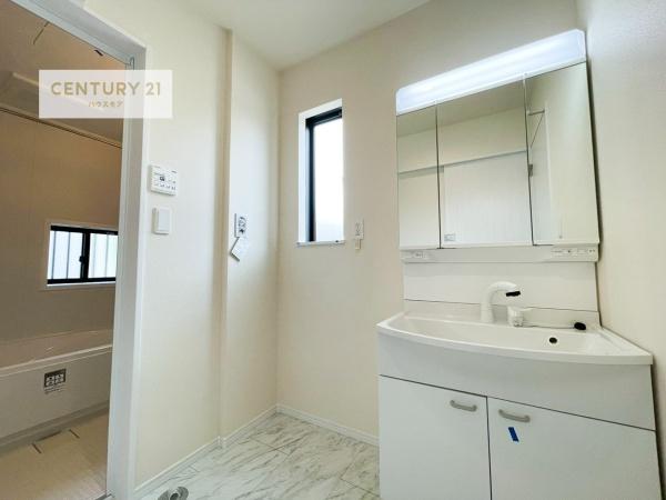 野田市岩名2丁目　B号棟　新築戸建て