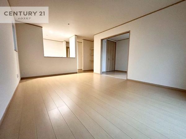 松戸市小金原9丁目　B号棟　新築戸建