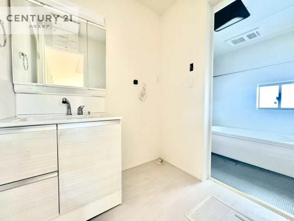 取手市中原町　2号棟　新築戸建て