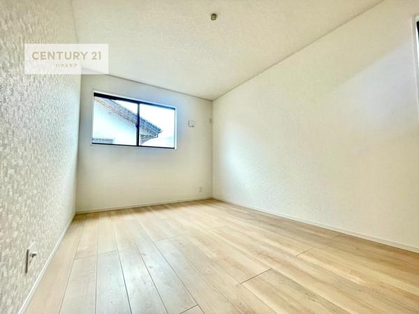 土浦市乙戸南3丁目　2号棟　新築戸建