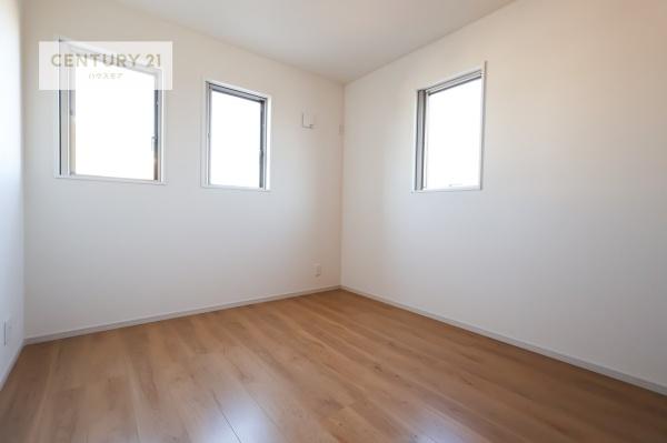 柏市東中新宿3丁目　新築戸建