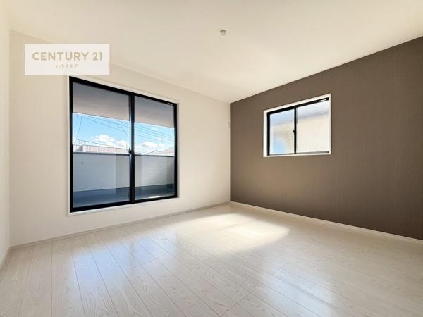 柏市東中新宿３丁目　新築戸建て