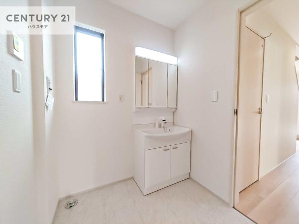 土浦市烏山4丁目　D号棟　新築戸建