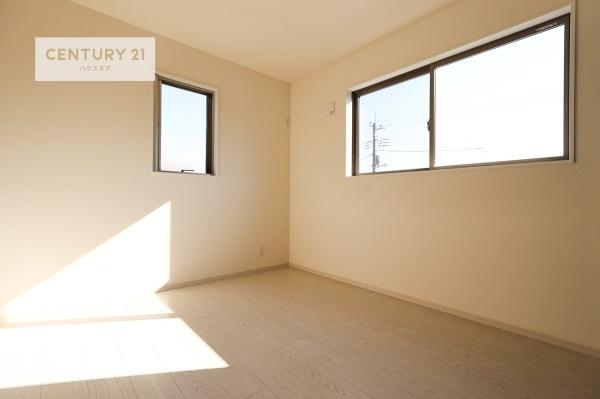 松戸市栄町西　3号棟　新築戸建