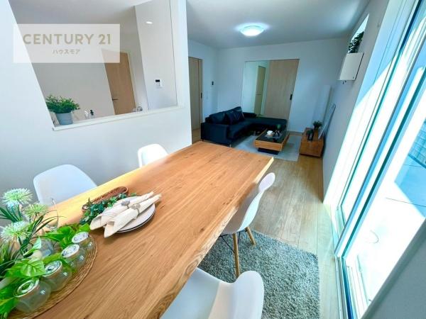 柏市松葉町3丁目　3号棟　新築戸建て