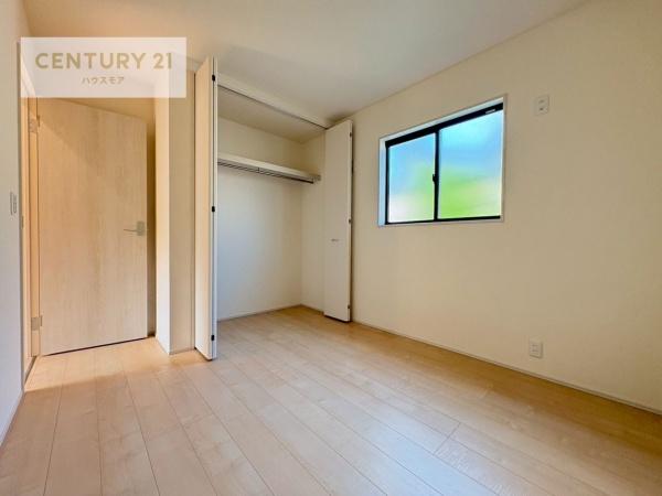 柏市十余二　新築戸建て