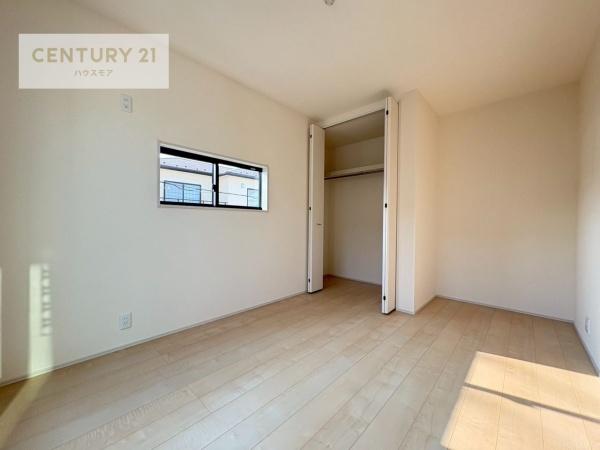 柏市十余二　新築戸建て