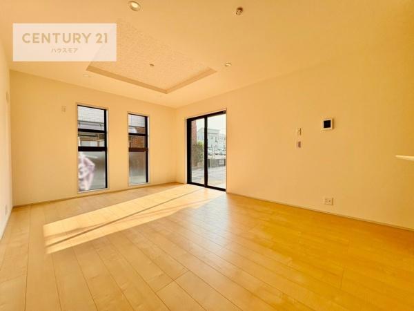 柏市十余二　新築戸建て