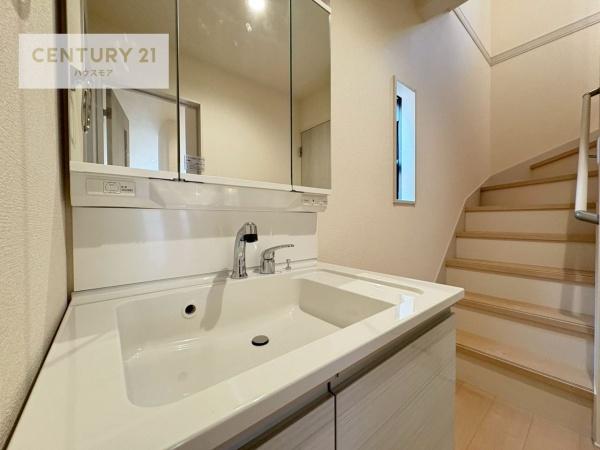 柏市十余二　新築戸建て