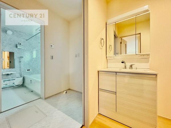 柏市十余二　新築戸建て