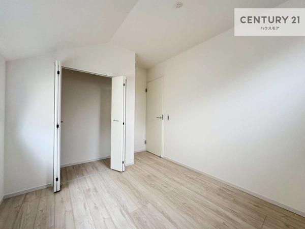 流山市三輪野山１丁目　2号棟　新築戸建