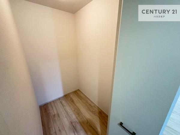 流山市三輪野山１丁目　2号棟　新築戸建