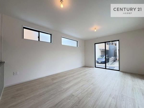 流山市三輪野山１丁目　2号棟　新築戸建