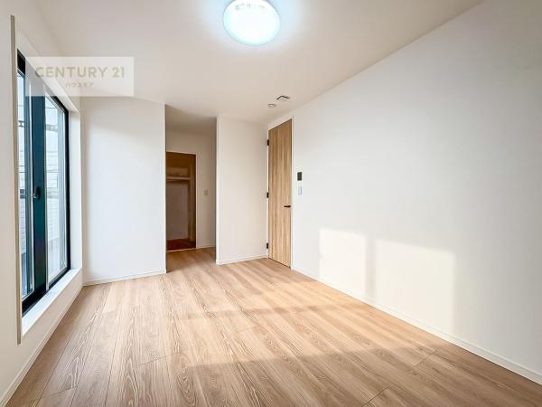 松戸市六高台西の中古一戸建て