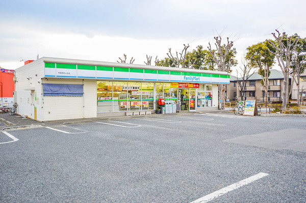 守谷市松前台6丁目　A号棟　新築戸建(ファミリーマート守谷御所ヶ丘店)