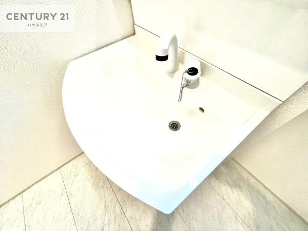 守谷市松前台6丁目　A号棟　新築戸建