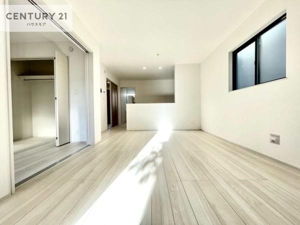 守谷市松前台6丁目　A号棟　新築戸建