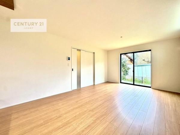 印旛郡酒々井町酒々井　2号棟　新築戸建