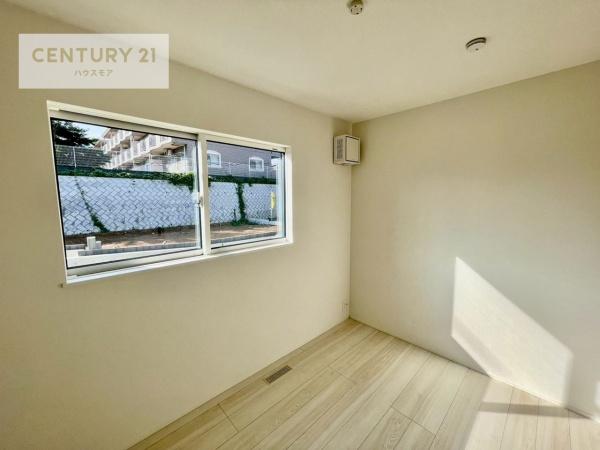 柏市酒井根2丁目　13号棟　新築戸建