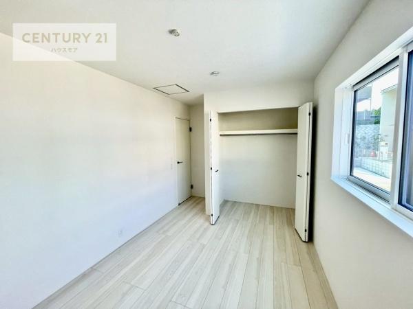 柏市酒井根2丁目　13号棟　新築戸建