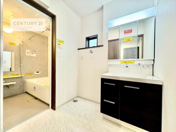 土浦市板谷4丁目　12号棟　新築戸建