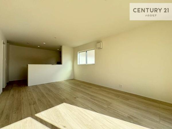 柏市酒井根2丁目　6号棟　新築戸建