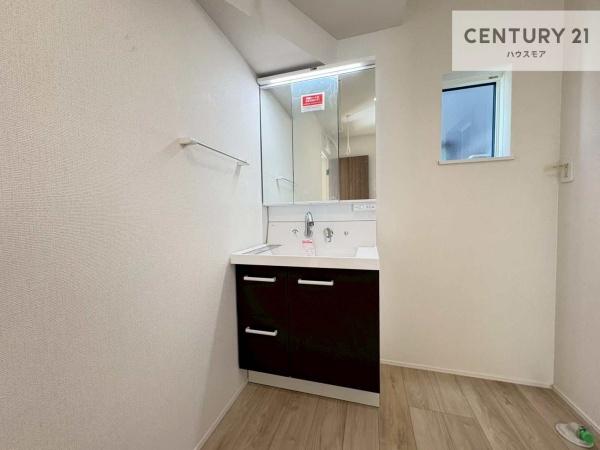 柏市酒井根2丁目　6号棟　新築戸建