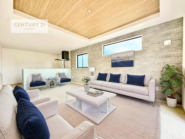 牛久市牛久町　5号棟　新築戸建