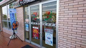 ライオンズ守谷駅前プレミアム(セブンイレブン守谷ひがし野2丁目店)