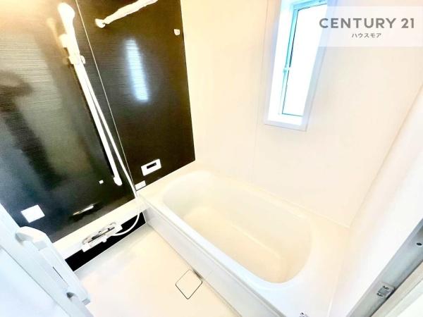 土浦市荒川沖西１丁目　3号棟　新築戸建