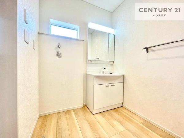 土浦市荒川沖西１丁目　3号棟　新築戸建