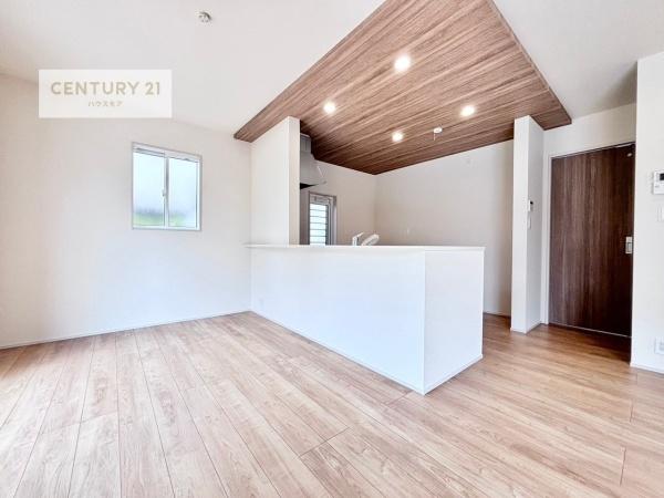 土浦市港町3丁目　新築戸建て