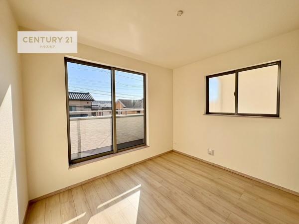 松戸市小金原7丁目　B号棟　新築戸建